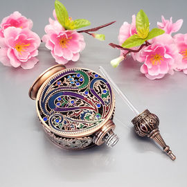Beautiful New design 12mL crystal and metal top gear essential oil bottle from Hebei Shengxiang