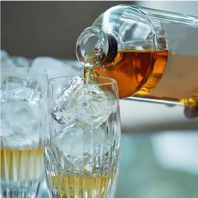 factory wholesale 500ml/750ml whisky bottle/wine bottle/glass bottle/hot sale whisky bottle/support customization