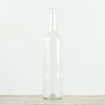 red wine bottle/glass bottle/Flasche/Бутылка/Bouteilles de vin/Botella de vino/Burdeos/Bordeaux/Бордо/whisky