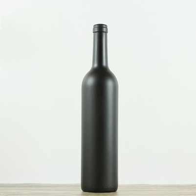 red wine bottle/glass bottle/Flasche/Бутылка/Bouteilles de vin/Botella de vino/Burdeos/Bordeaux/Бордо/whisky