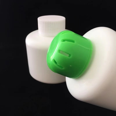 Combined CAP multi-purpose aromatherapy bottle Rotating plastic bottle cap