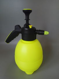 Hot sell high quality plastic trigger spray bottle with low price to spray water or other liquids